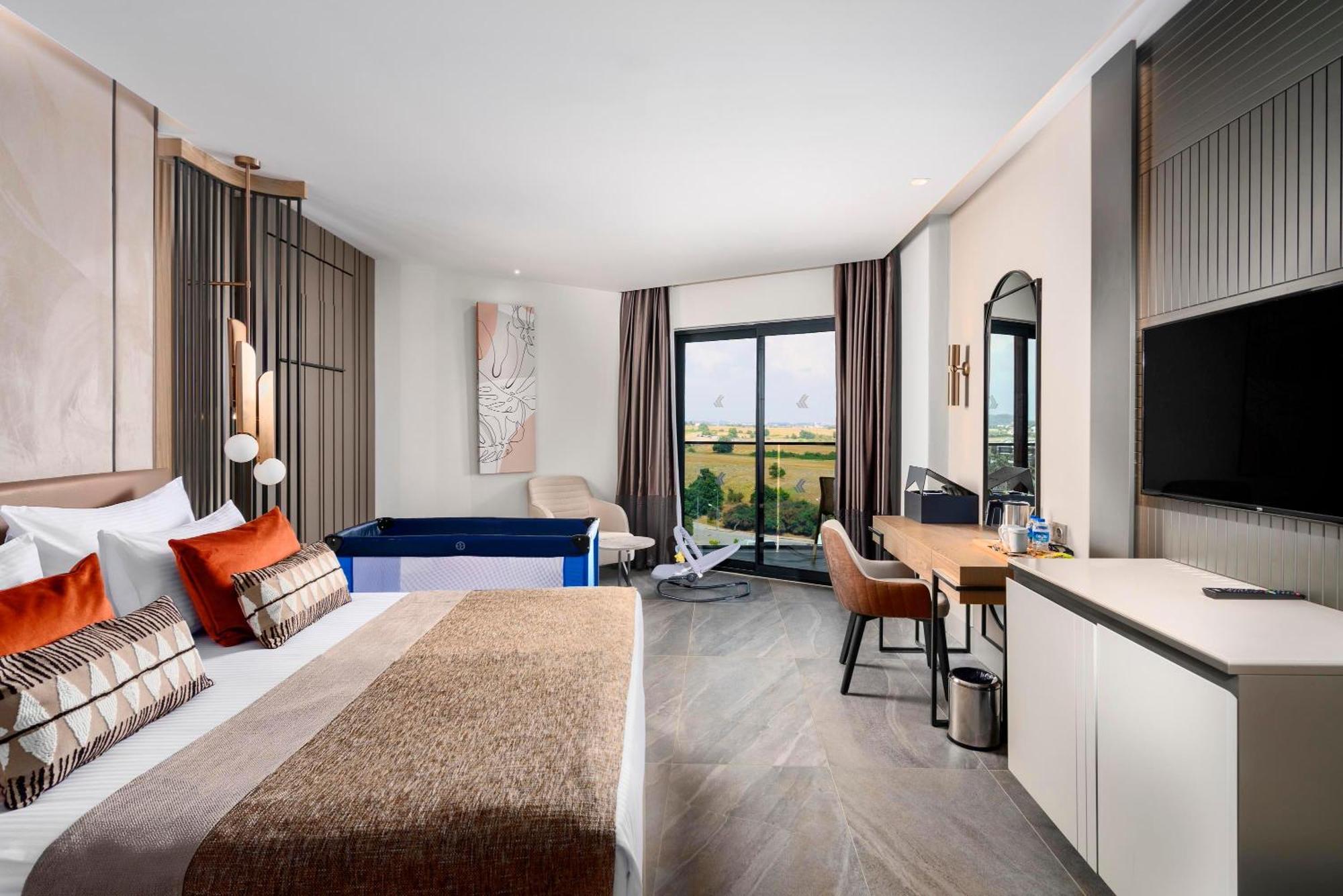 Superior Double Room,1687575105:JPEG